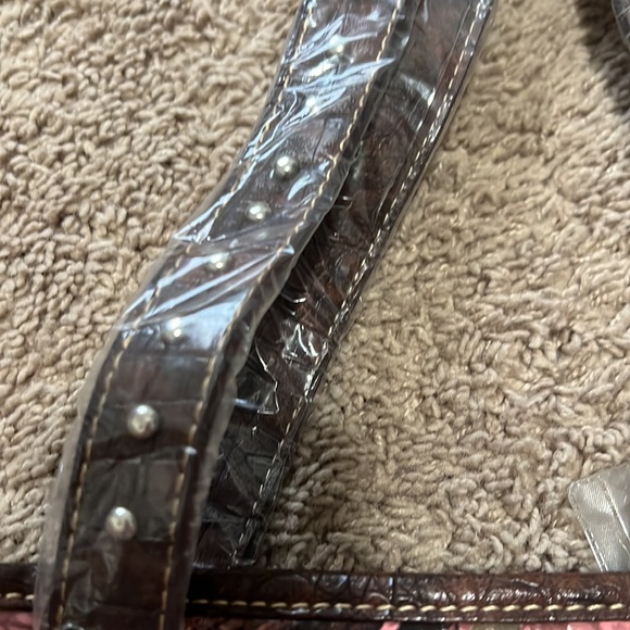 Montana West Western Buckle Collection pink camo/woodland (flawed) see pic - Picture 8 of 11